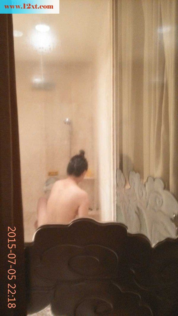 情人下午没事做 赶紧上酒店来一炮 [10P]